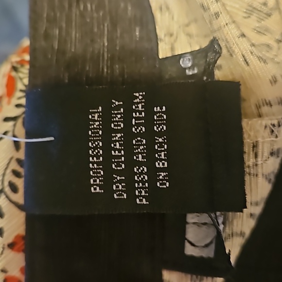 NWT Carole Little Blouse Size M 100% Silk Lining - Picture 8 of 11